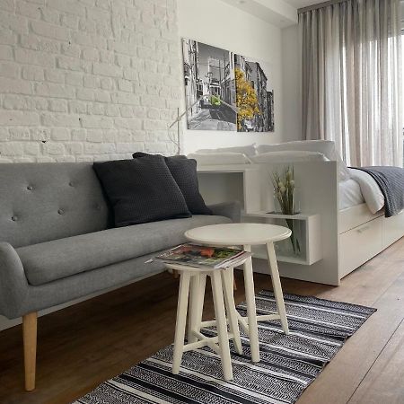 Enjoy B-52 Studio Beograd Bagian luar foto