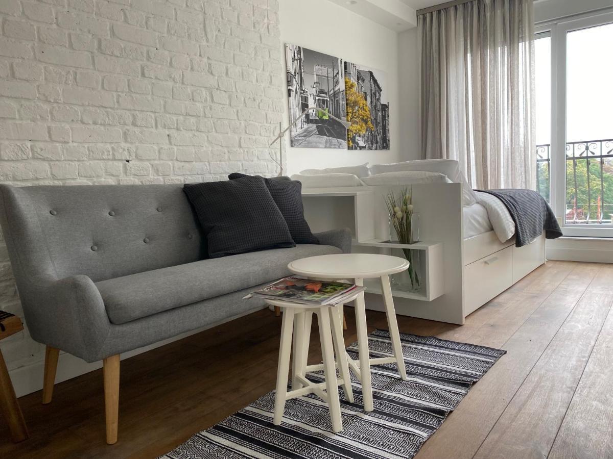 Enjoy B-52 Studio Beograd Bagian luar foto