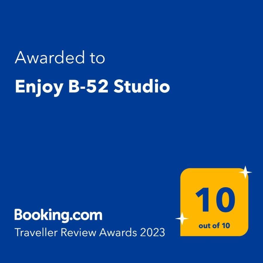 Enjoy B-52 Studio Beograd Bagian luar foto